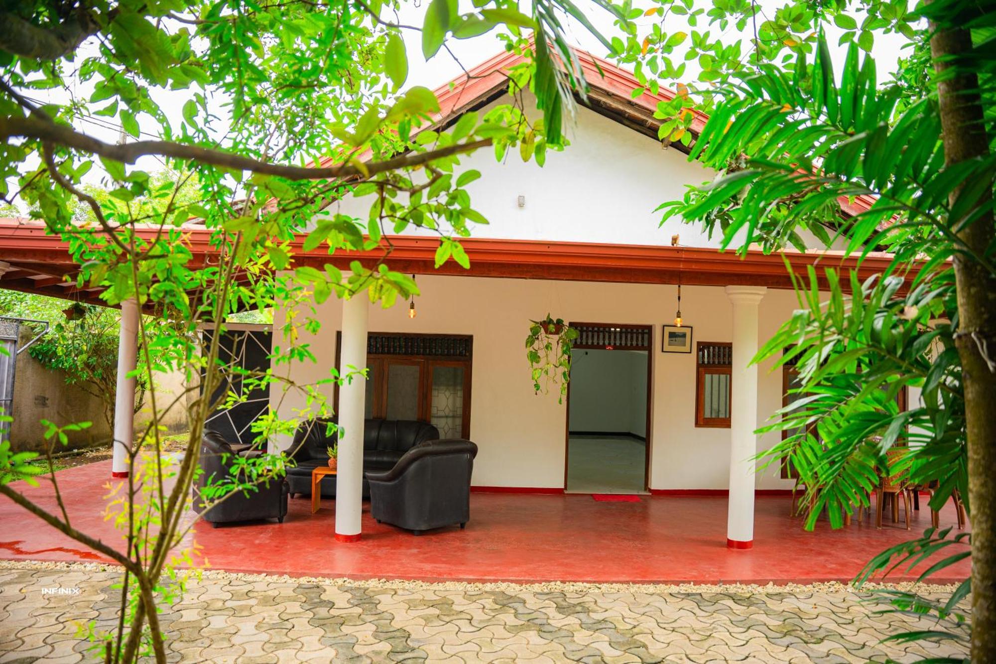 Hanguk Villa Mirissa Exterior foto